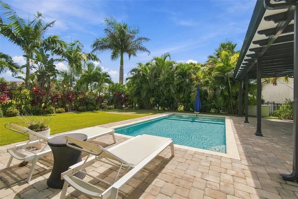 Photo of 6805 PARK STRAND DRIVE