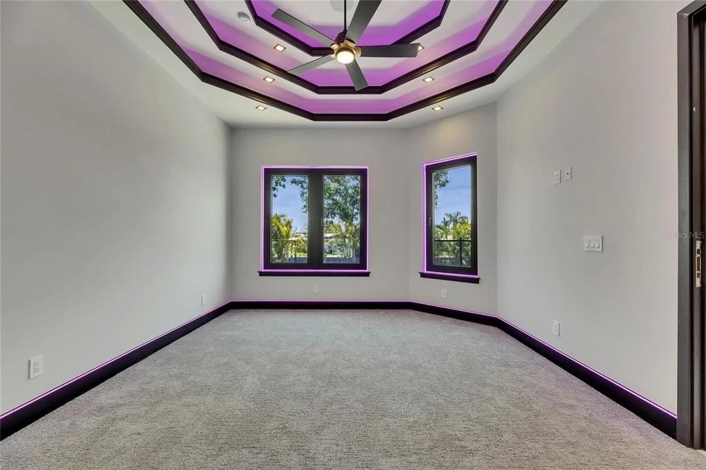 Photo of 6532 SIMONE SHORES CIRCLE
