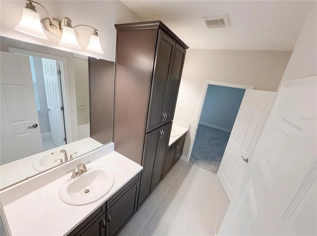Photo of 11277 RUSTIC TIMBER LOOP
