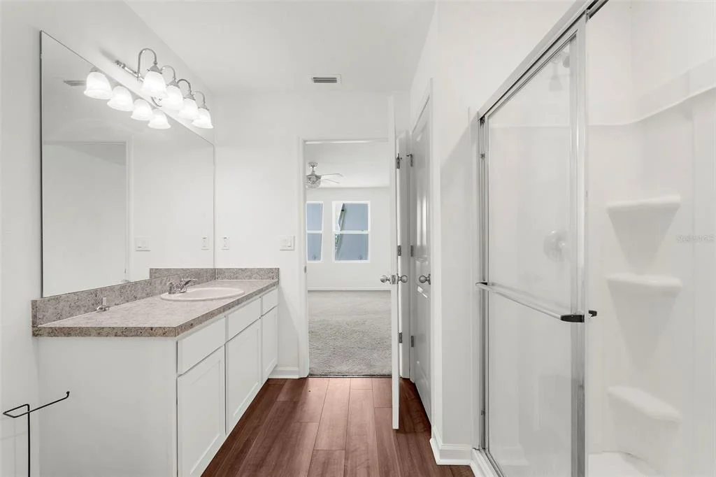 Photo of 1038 KELLY FERN LOOP