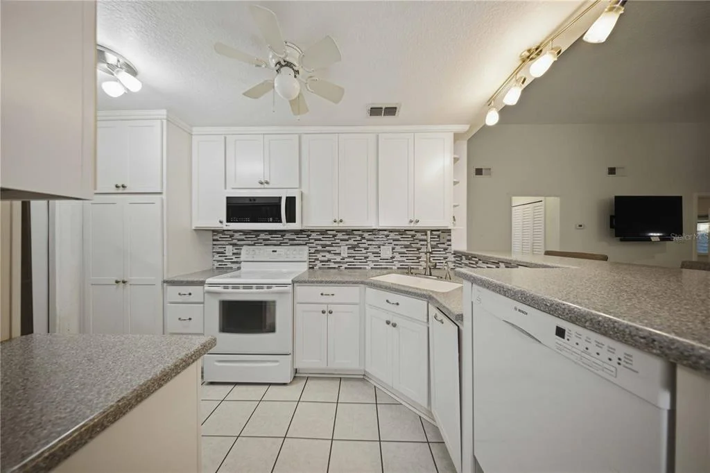 Photo of 5013 SE 108TH PLACE