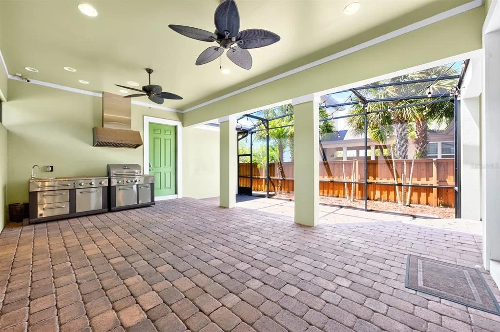 Photo of 8130 LAUREATE BOULEVARD