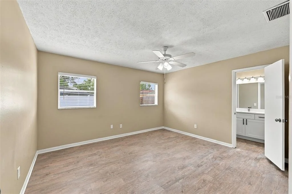 Photo of 509 CLEMONS ROAD