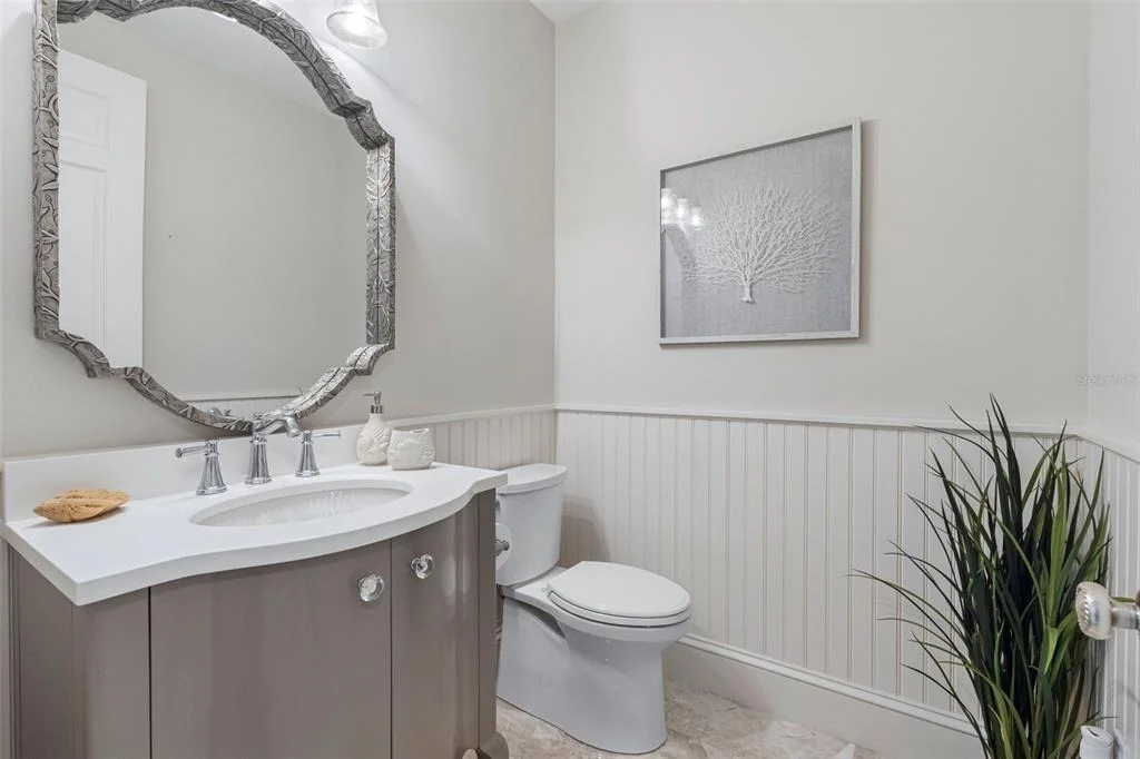 Photo of 487 MEADOW LARK DR