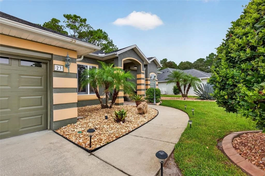 Photo of 23 CREEK BLUFF WAY