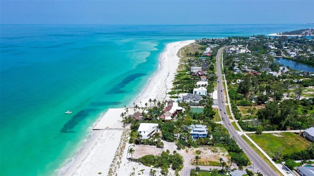 Photo of 6601 GULFSIDE ROAD