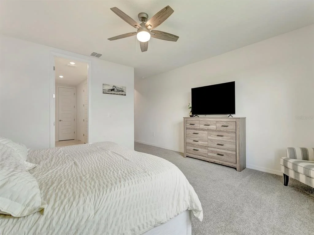 Photo of 7008 NORRIS LANDING PLACE