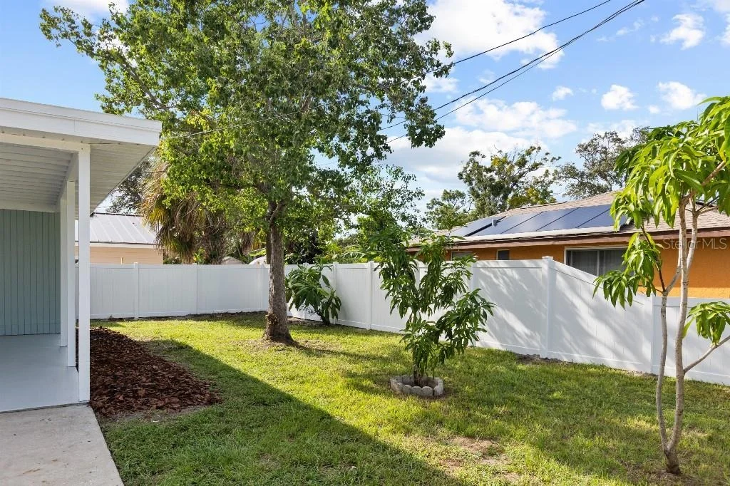 Photo of 2403 ADRIAN AVENUE