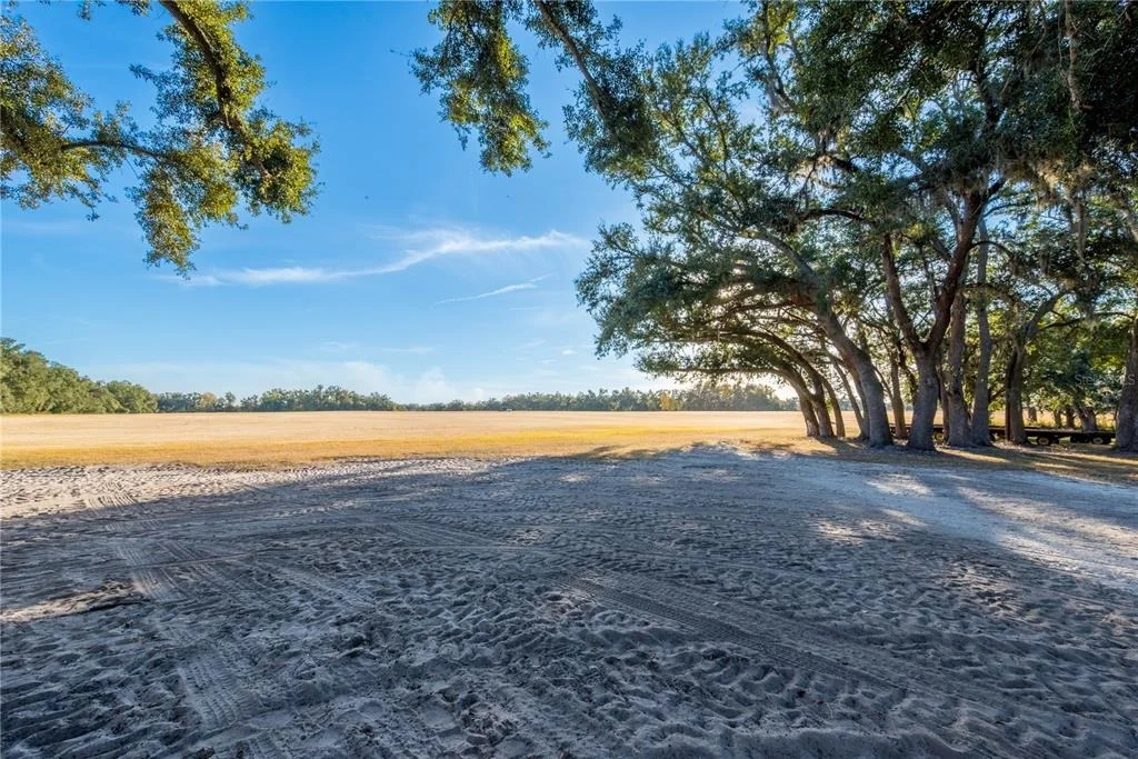 Photo of 18708 COUNTY ROAD 250
