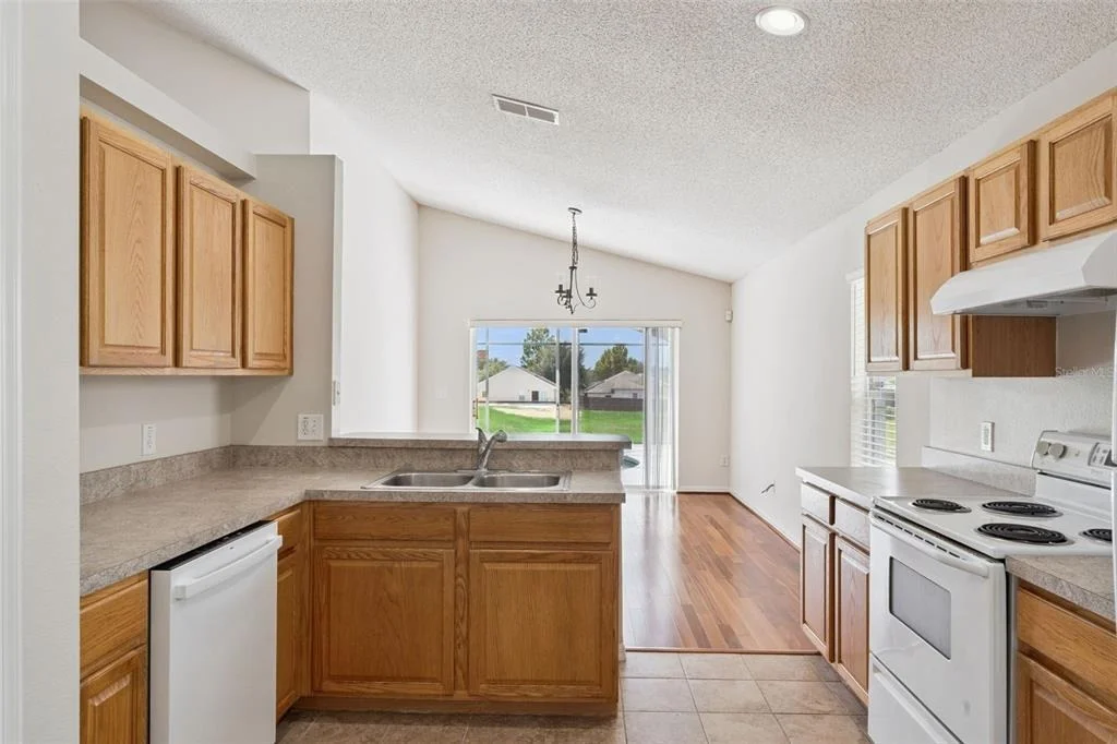 Photo of 617 RESTON PLACE