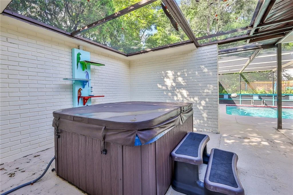 Photo of 1411 IVYDALE ROAD