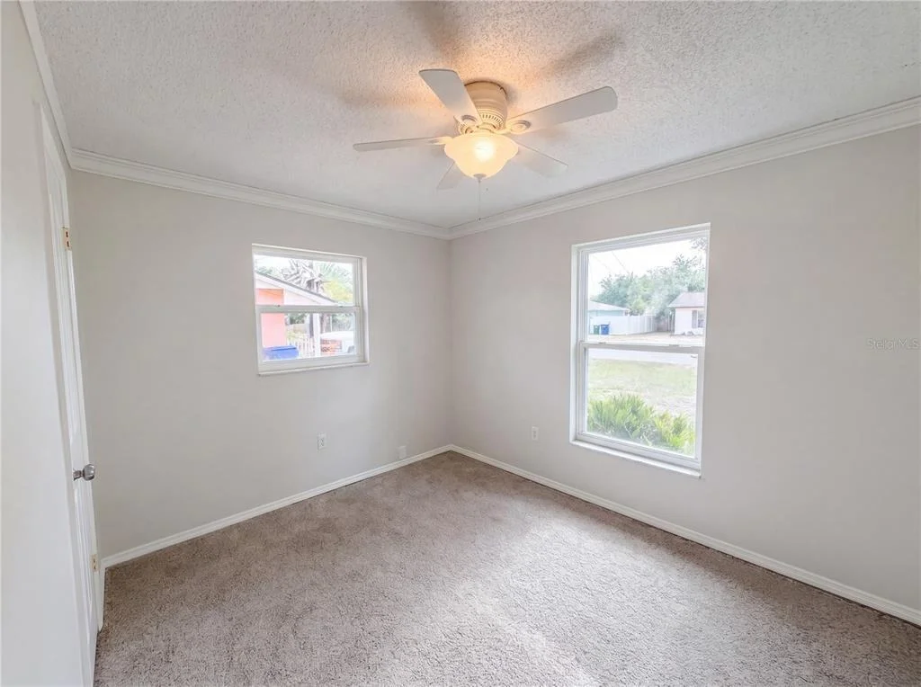 Photo of 505 OAK DRIVE