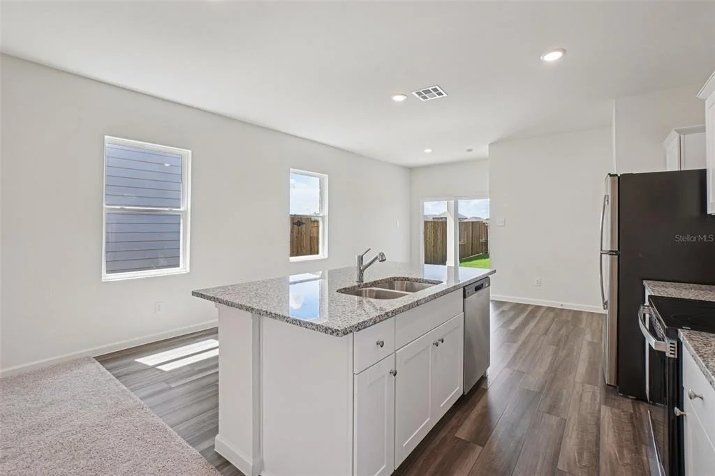 Photo of 10534 CURVING CREEK LOOP