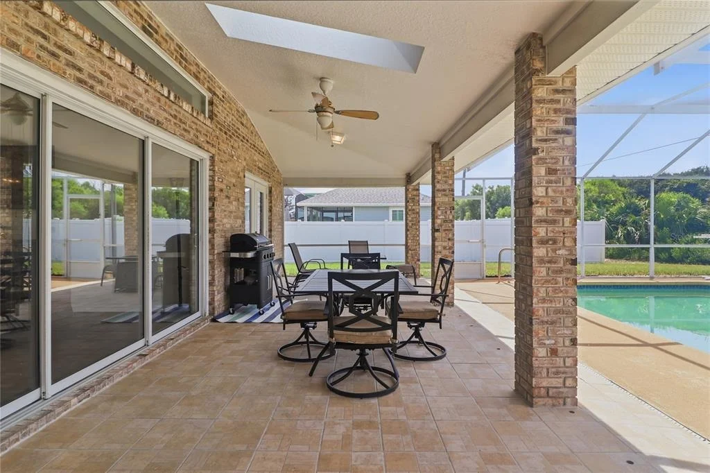 Photo of 4 BEACHSIDE DR