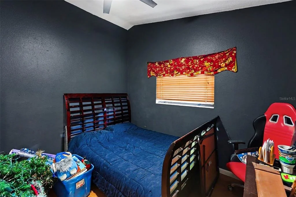 Photo of 627 CRYSTAL DR