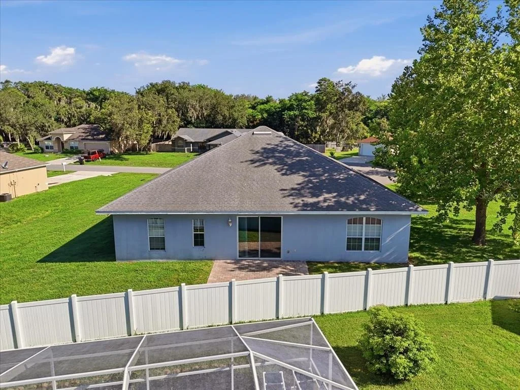 Photo of 1505 LAKE THOMAS LOOP