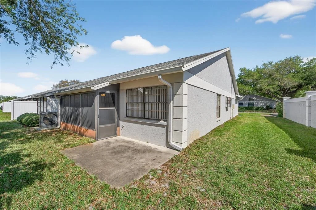 Photo of 2369 BEVERLY DRIVE