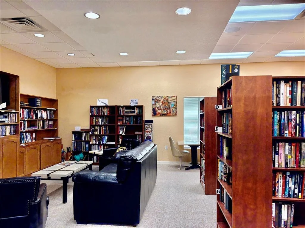 Photo of 603 S GREEN CIRCLE