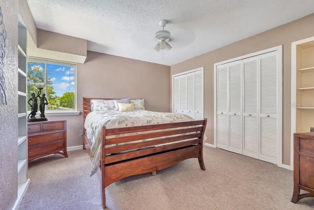 Photo of 233 FLAME AVENUE