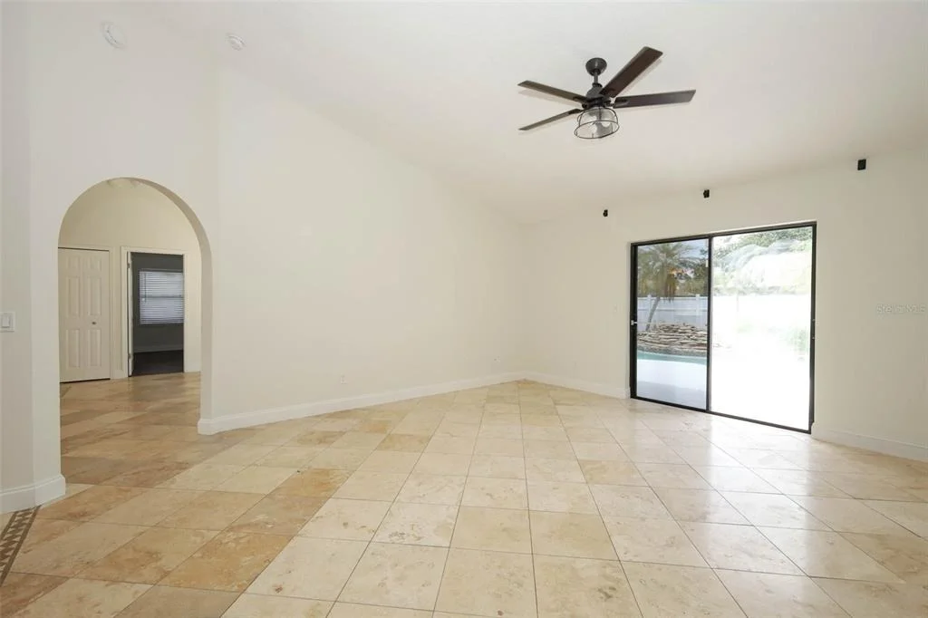 Photo of 9110 PALM TREE DRIVE