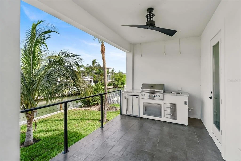 Photo of 569 BAYVIEW DRIVE