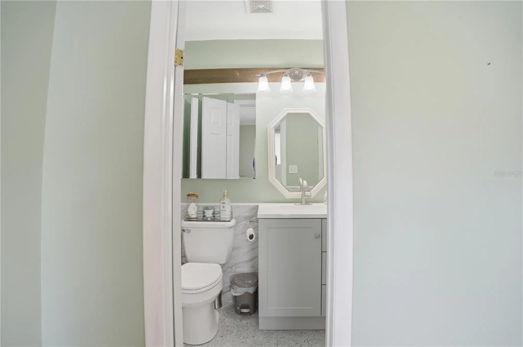 Photo of 8 SILVER WAY