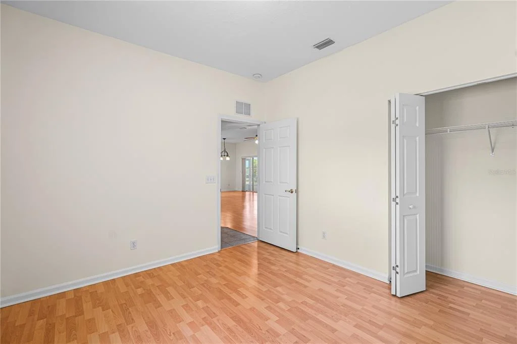 Photo of 1901 NW 50TH CIRCLE