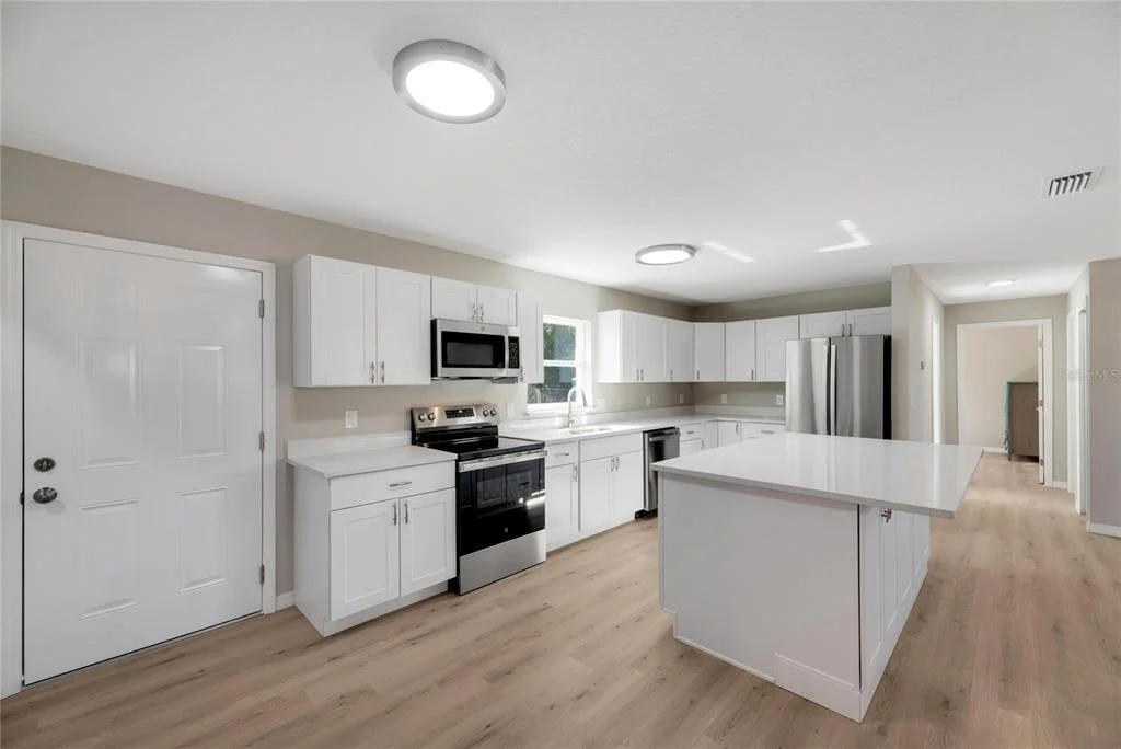 Photo of 660 FLAMINGO DRIVE