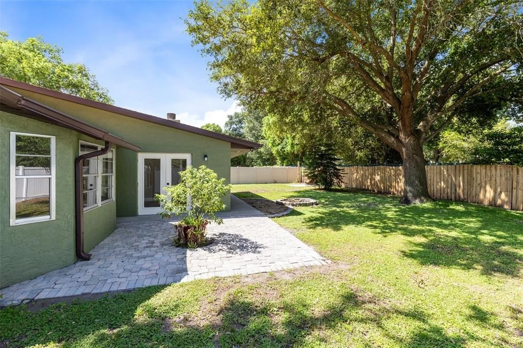 Photo of 910 WHISLER COURT
