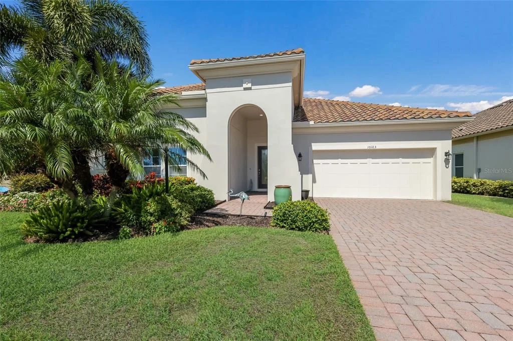 Photo of 10103 CARNOUSTIE PLACE