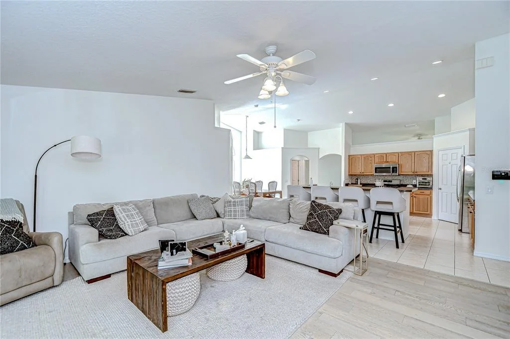 Photo of 7107 COLONIAL LAKE DR