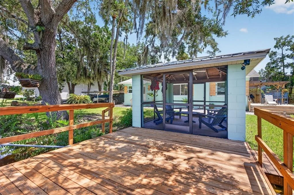 Photo of 6086 ISLAND DRIVE