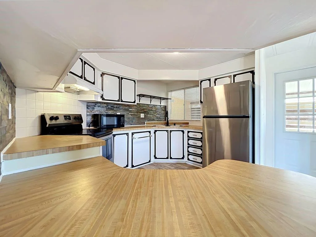 Photo of 1203 APACHE CIRCLE