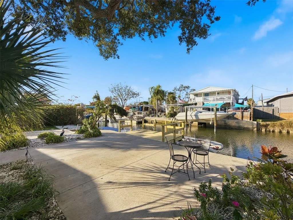 Photo of 6827 SANDERLING LANE