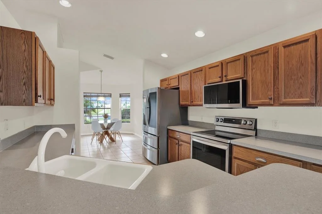 Photo of 1851 ARBOR KNOLL LOOP
