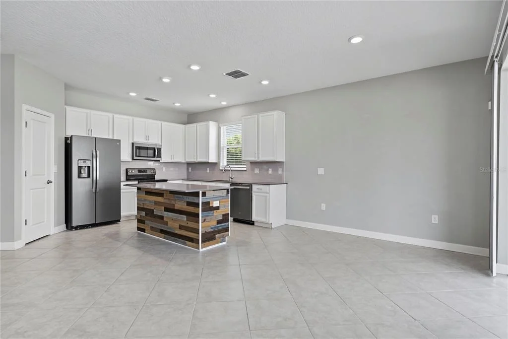 Photo of 261 TAFT DRIVE