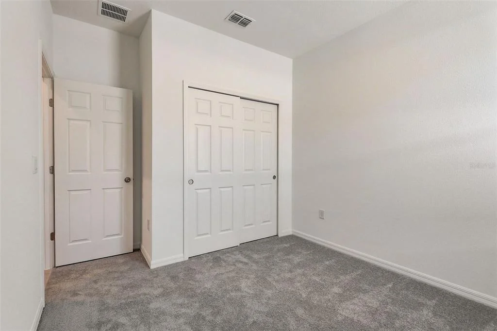 Photo of 929 PEARLWOOD LOOP