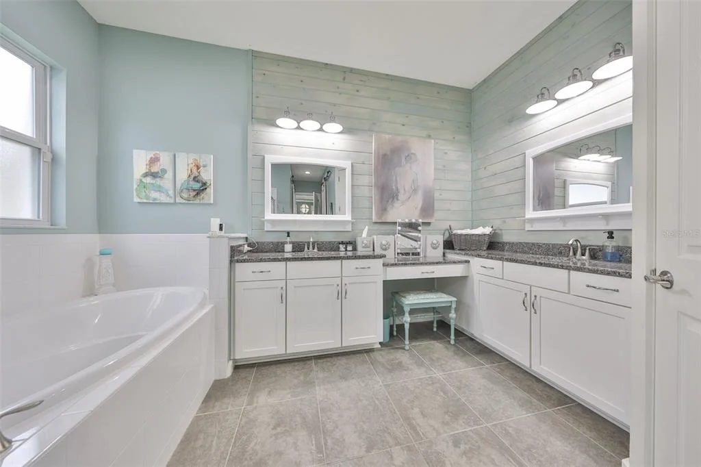 Photo of 511 WINTERSIDE DRIVE