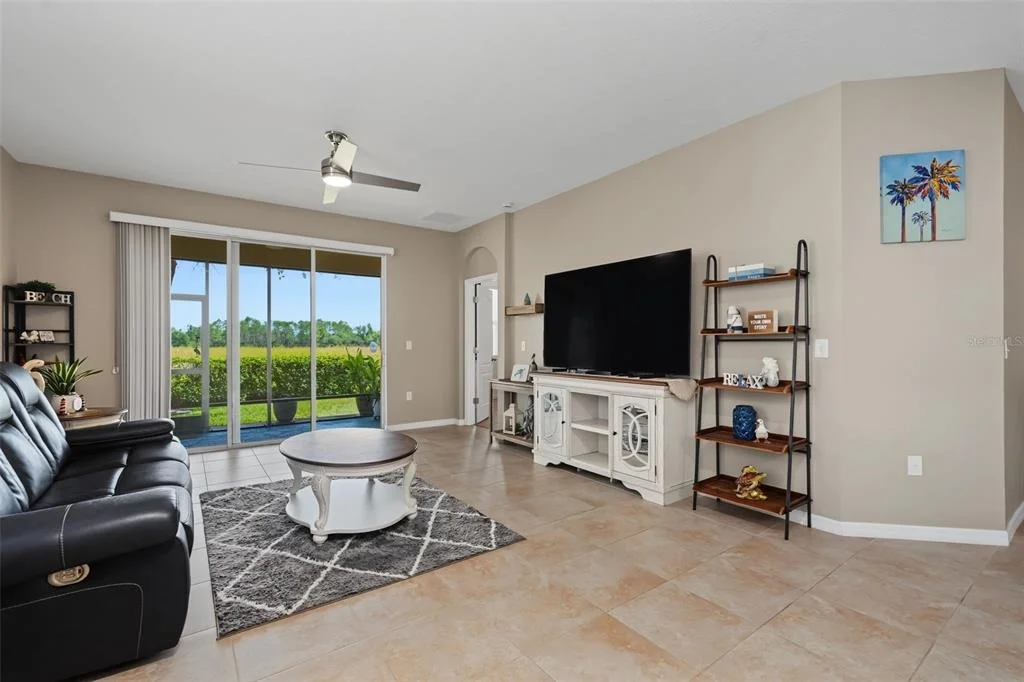 Photo of 33067 WINDELSTRAW DRIVE
