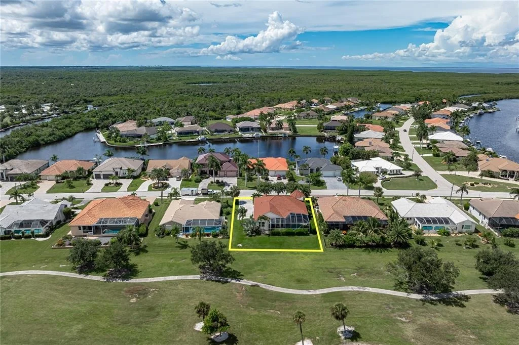 Photo of 813 MONACO DRIVE