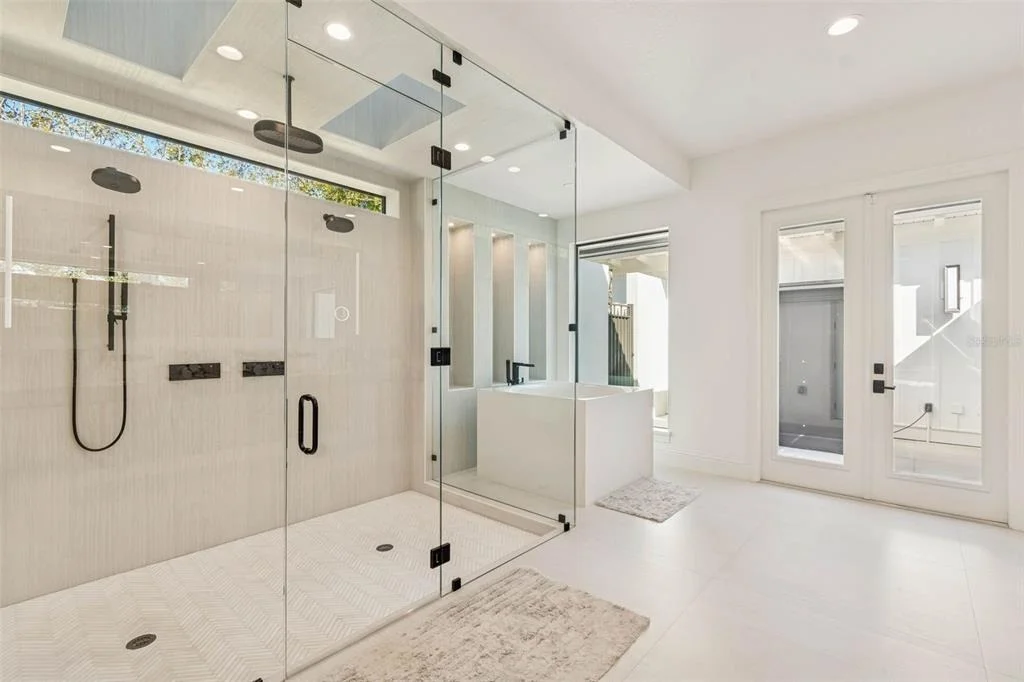 Photo of 17720 ROYAL EAGLE LANE