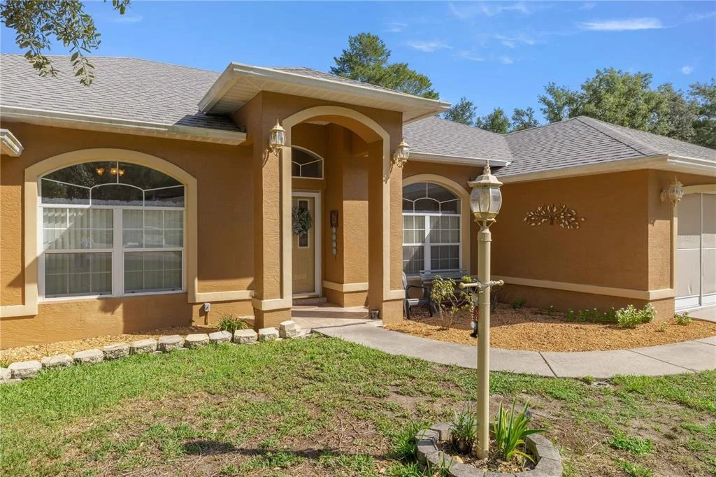 Photo of 10716 SW 53RD CIRCLE
