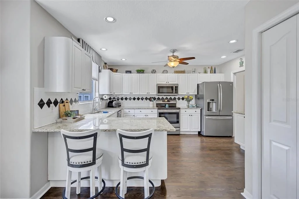 Photo of 760 SOUNDVIEW DRIVE