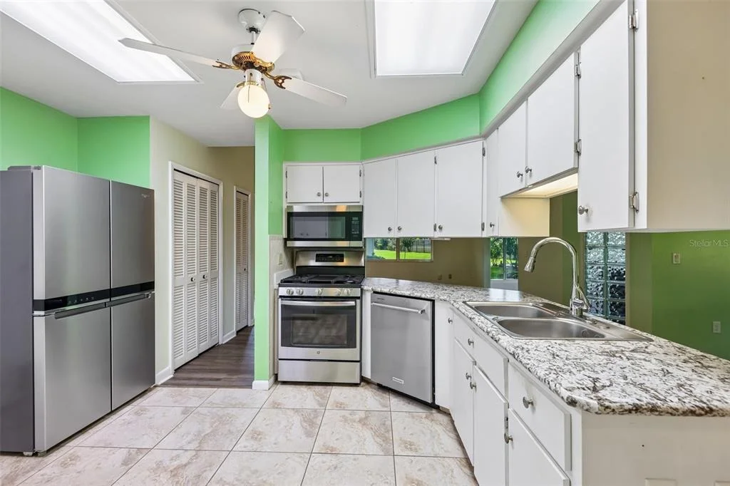 Photo of 1607 SELKIRK DRIVE