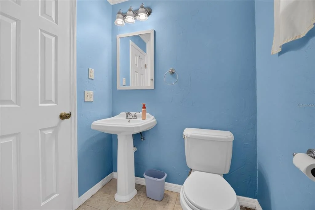 Photo of 325 NW 80TH BOULEVARD
