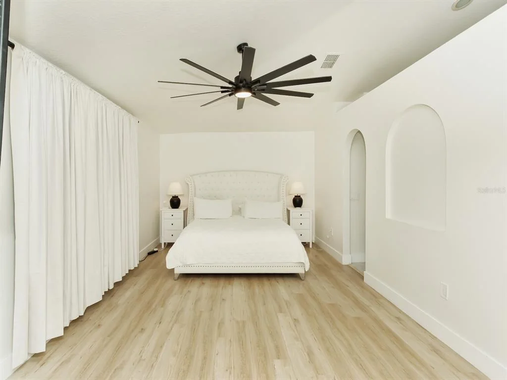 Photo of 7561 LAKE ANDREA CIRCLE
