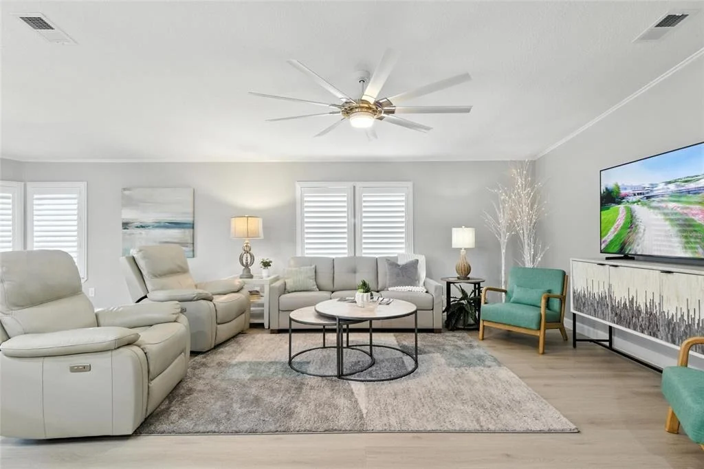Photo of 38 PLUMOSA DRIVE