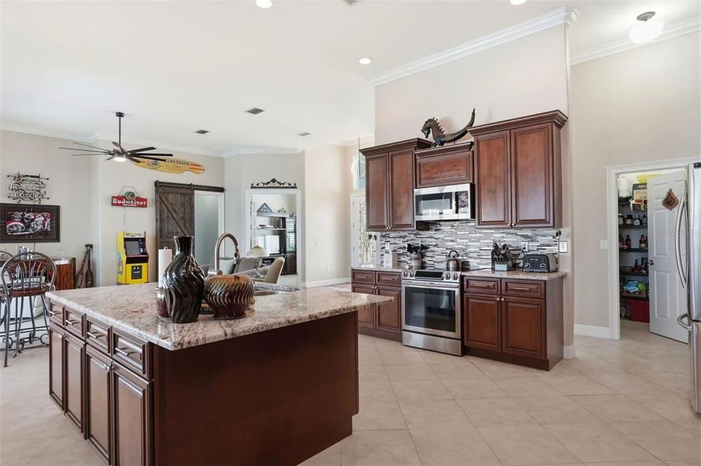 Photo of 9203 LAKE CYPRESS LOOP