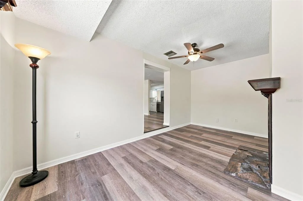 Photo of 3104 GARDEN ROAD