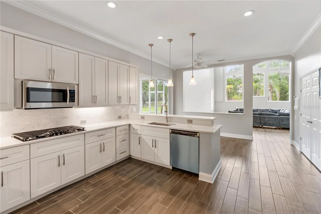 Photo of 6911 RIVERSEDGE STREET CIRCLE